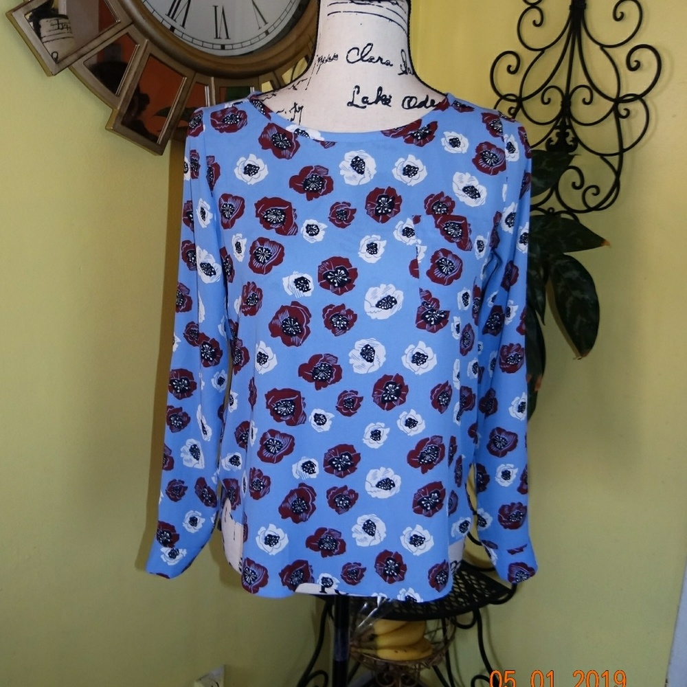 Ann Taylor Loft Blue Floral Long Sleeve Top